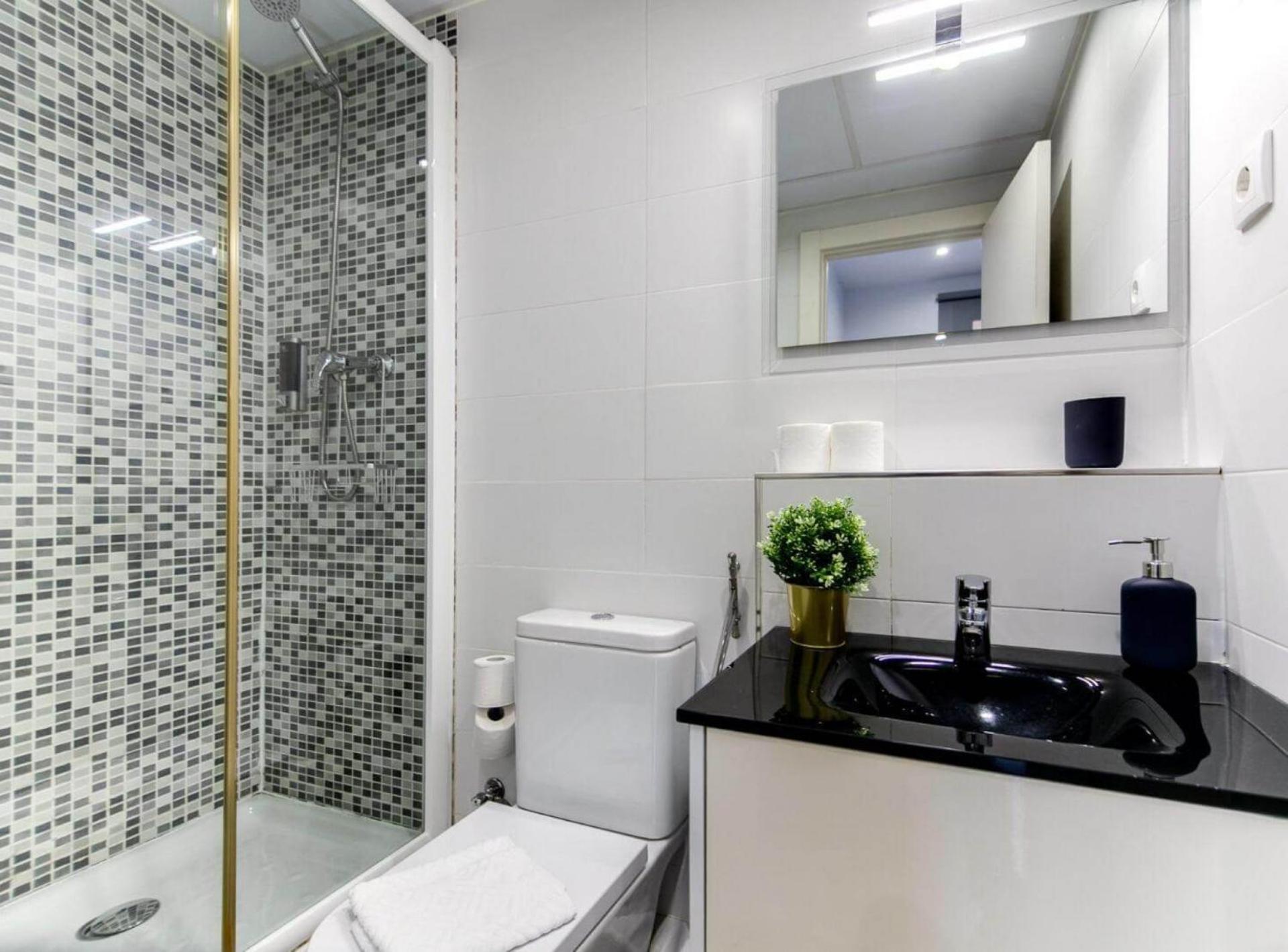 City&Beach Apartments 3 In City Center バルセロナ エクステリア 写真